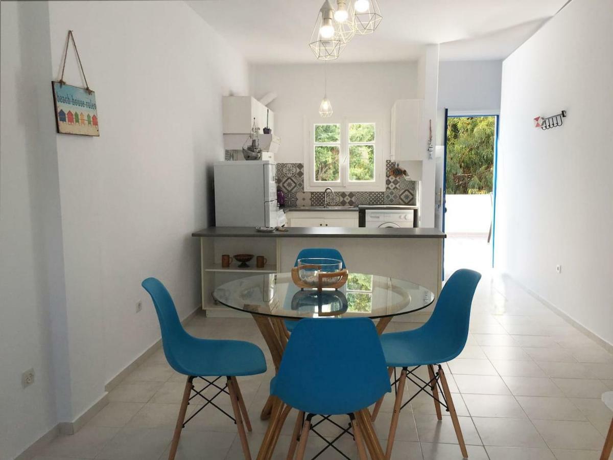 Cozy & Comfy With Sea View In Chora *