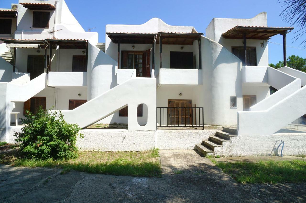 Vasiliki *
