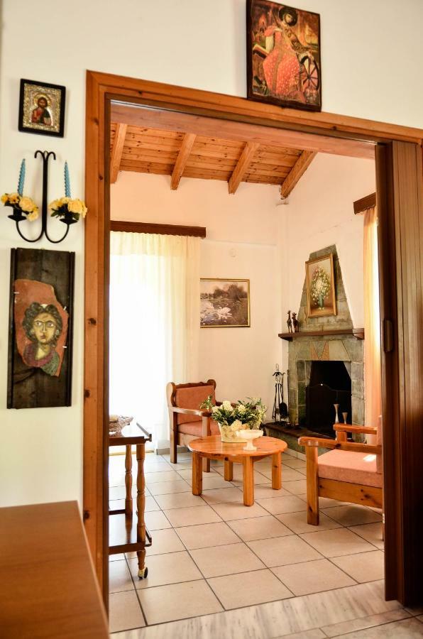 Holiday home Doloi Garden House *