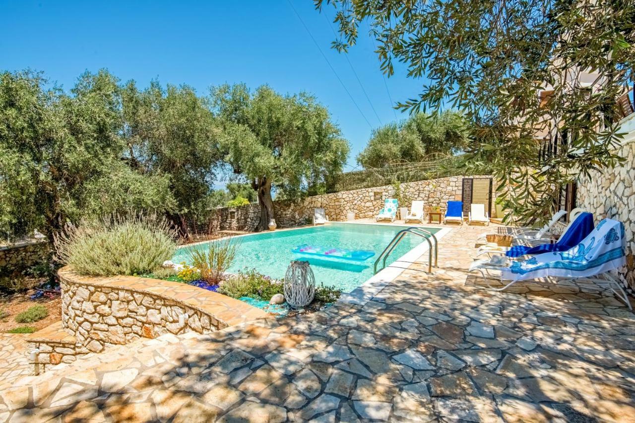 Villa Bougarini Haven Family Rock Pool Oasis Ieromonachos