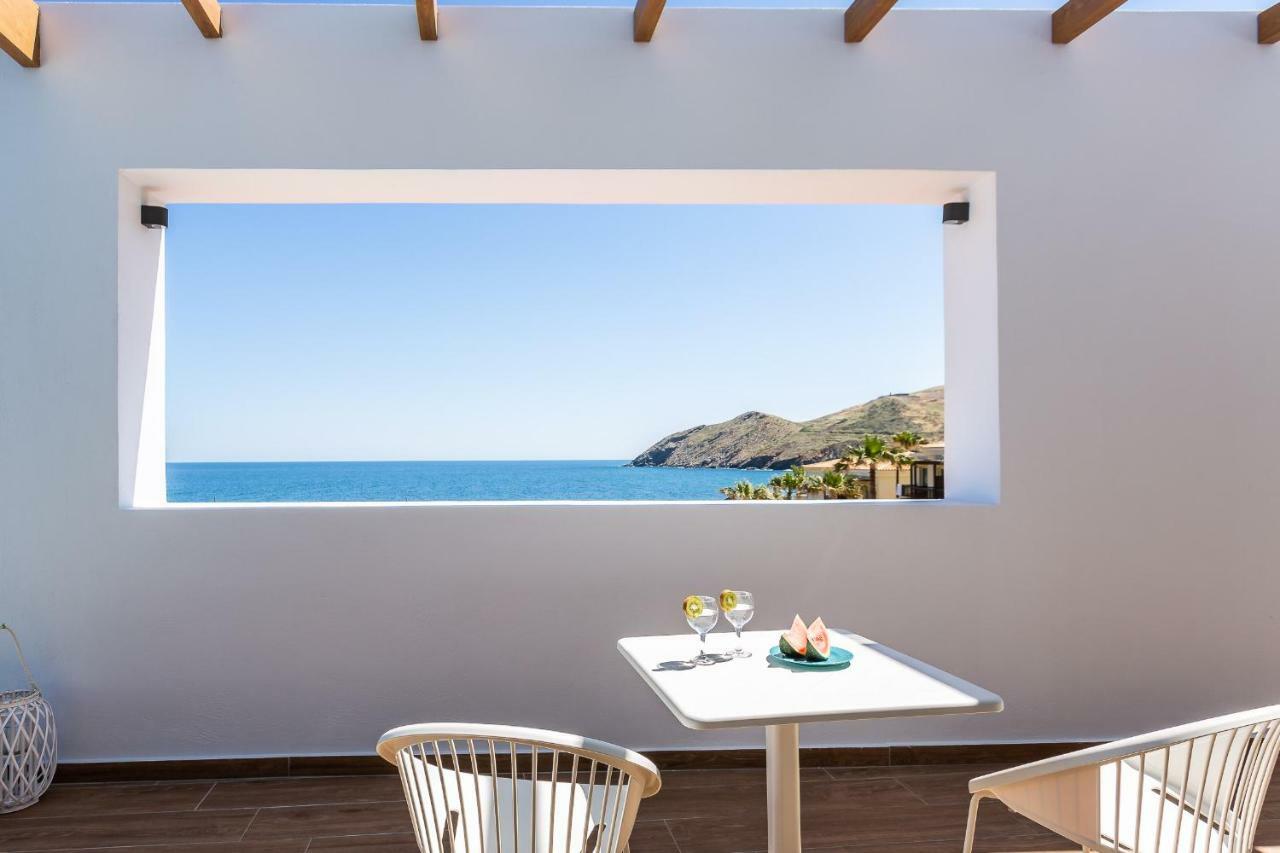 Wave Villa, Front Retreat, By Thinkvilla Villa Panormos (Crete)