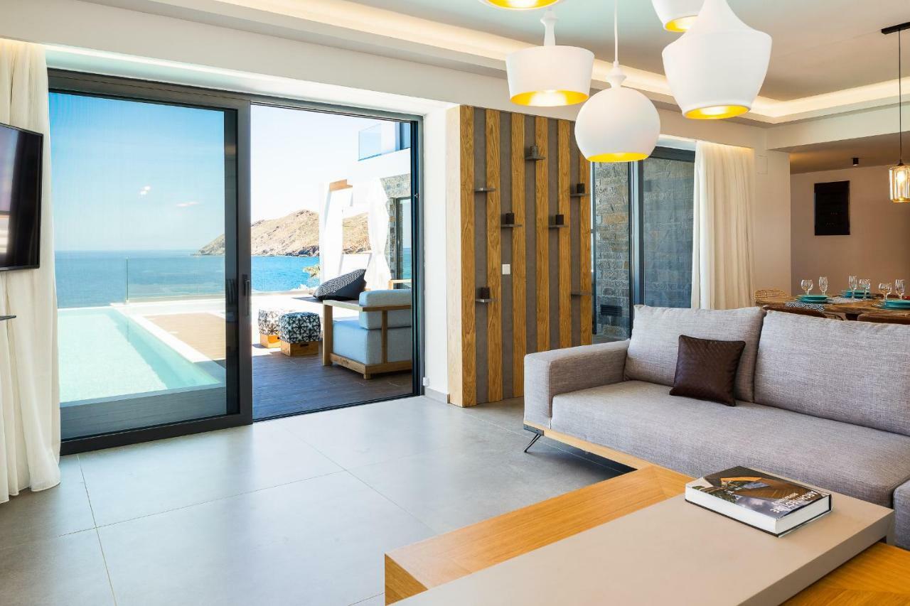 Wave Villa, Front Retreat, By Thinkvilla *