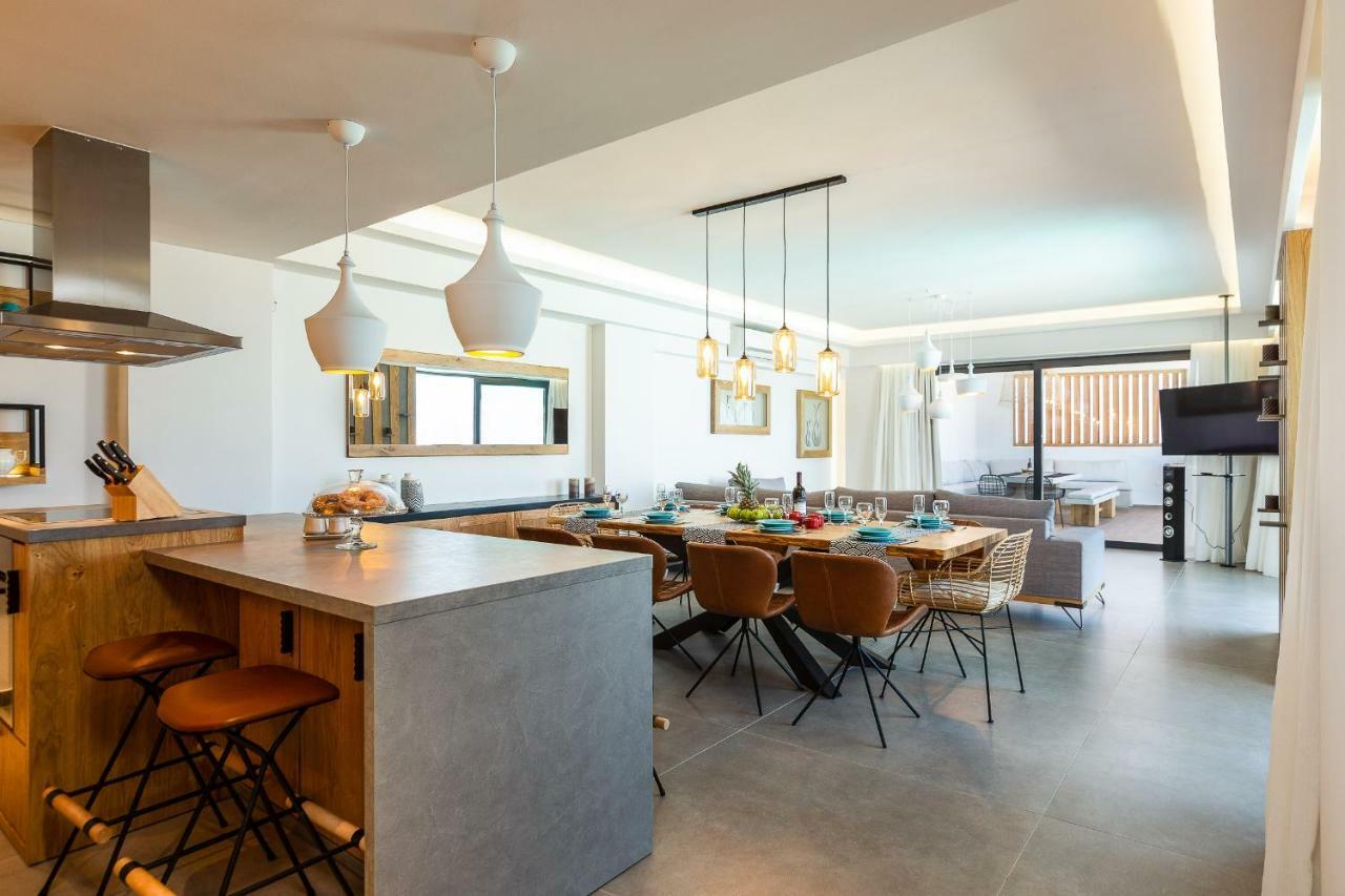 Wave Villa, Front Retreat, By Thinkvilla