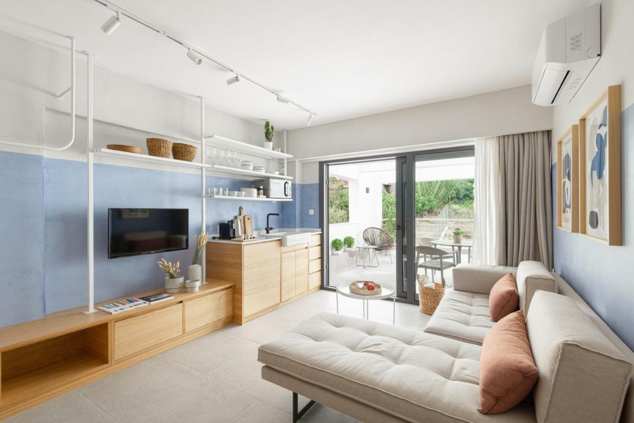 Apartment Eladia Neos Marmaras