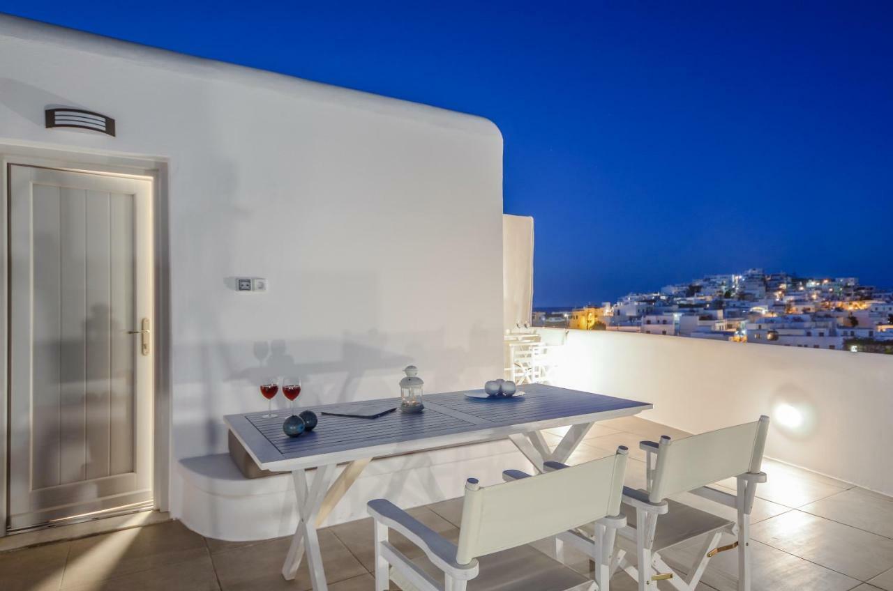 Cycladic Breeze * Naxos City