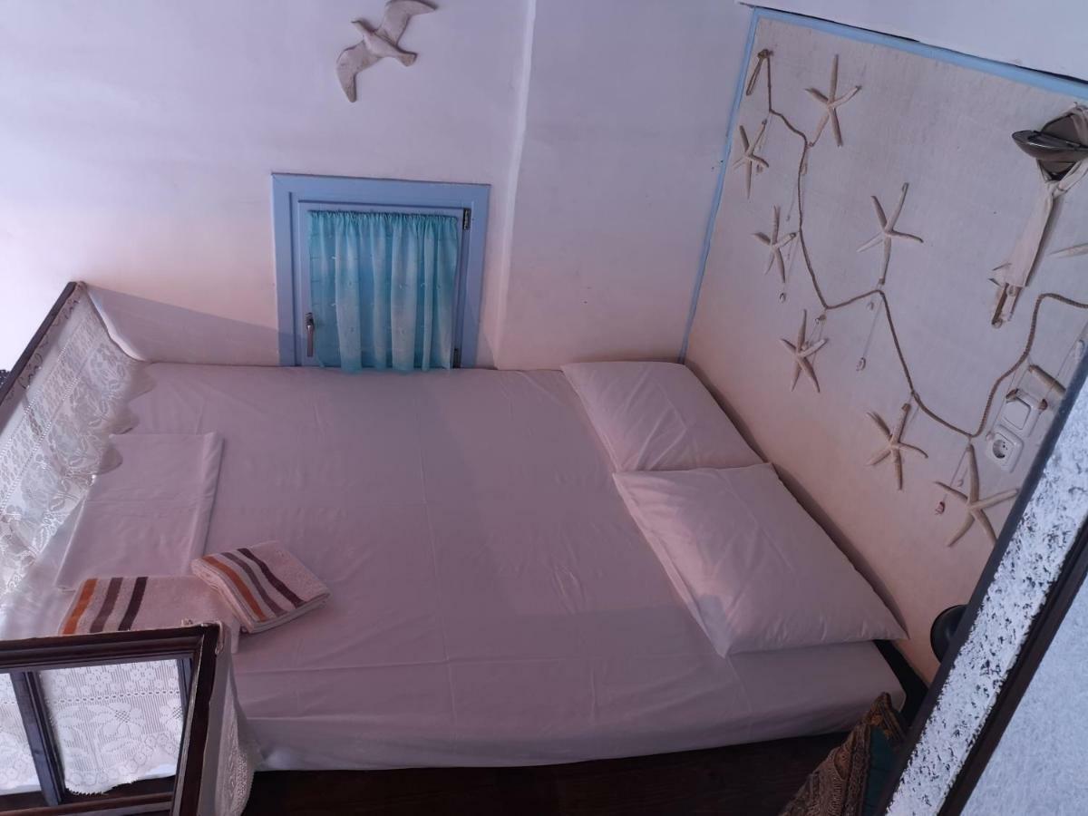Apartment Glaros Pera Gyalos