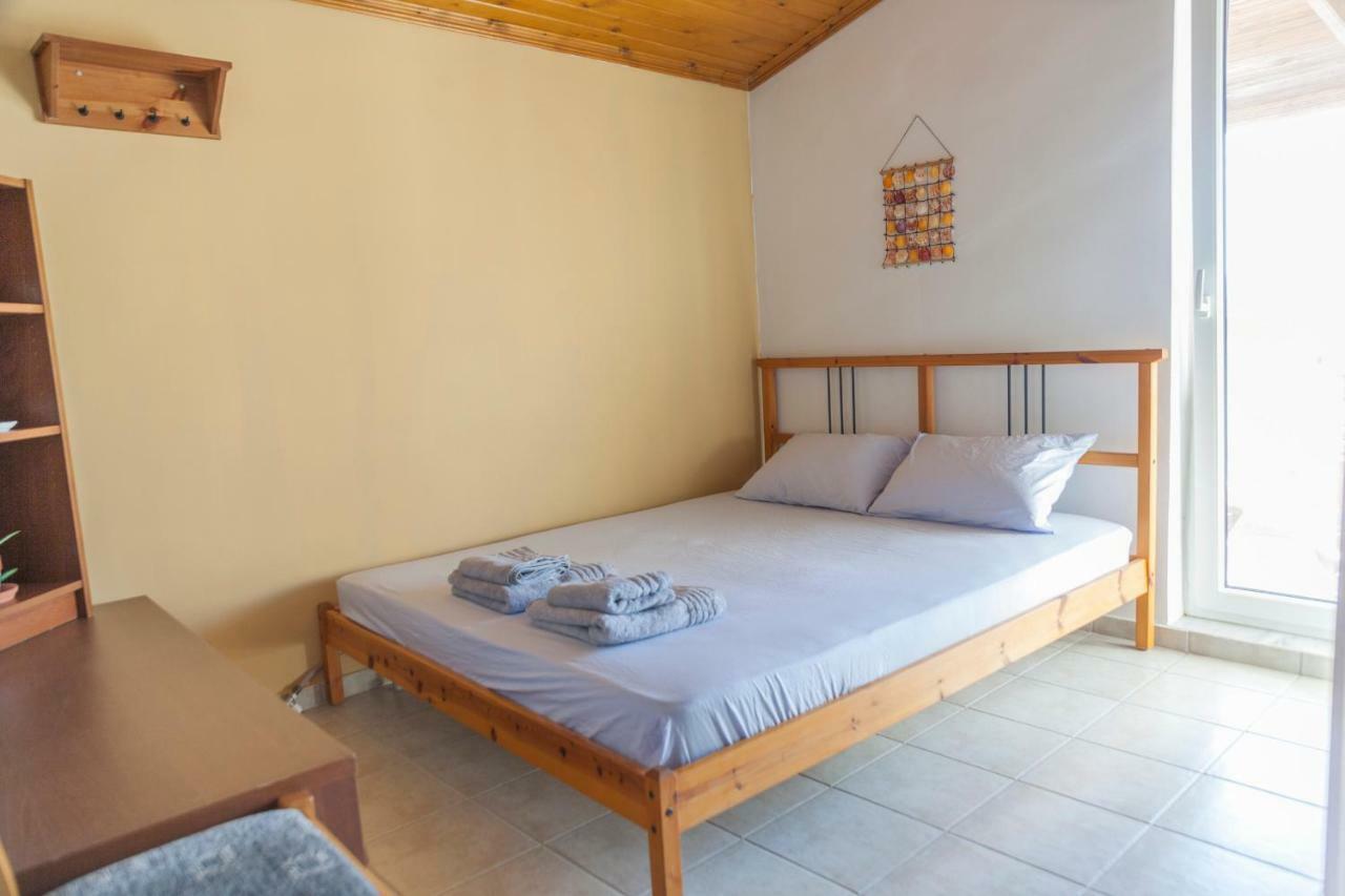 Attic Anemoessa Alexandroupoli