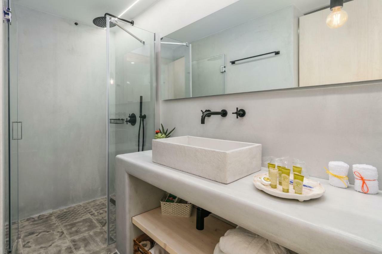 Syrma Apartment