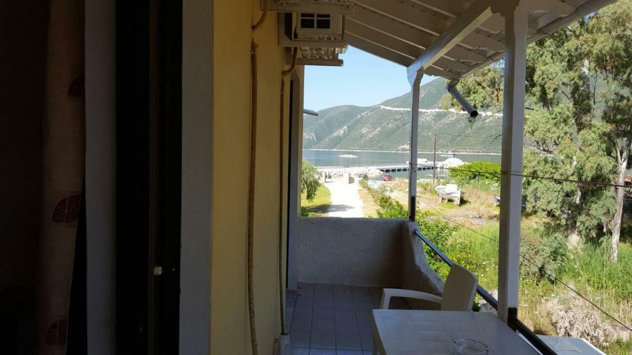 Guest house Makis *