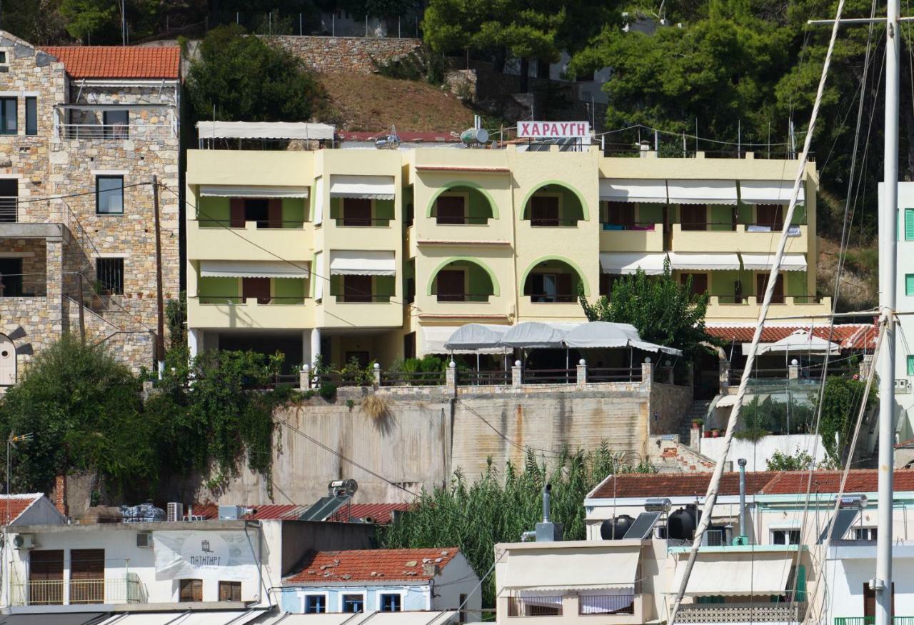 Hotel Haravgi 2*