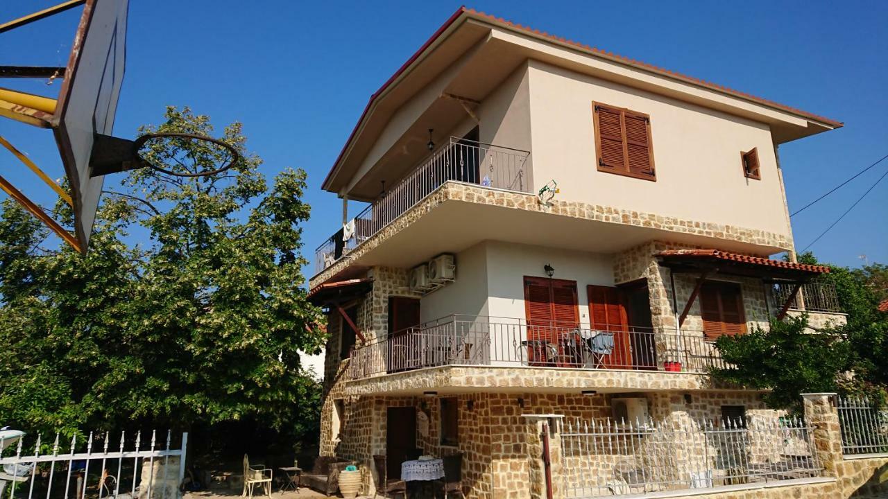 Stone House With Seaview Nea Poteidaia