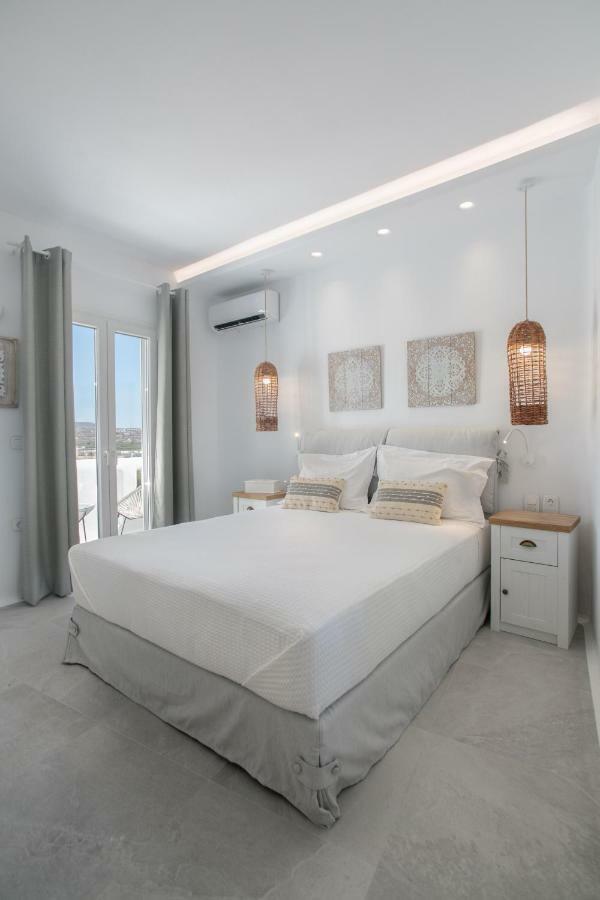 Hora Naxos City