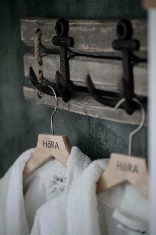Hora *