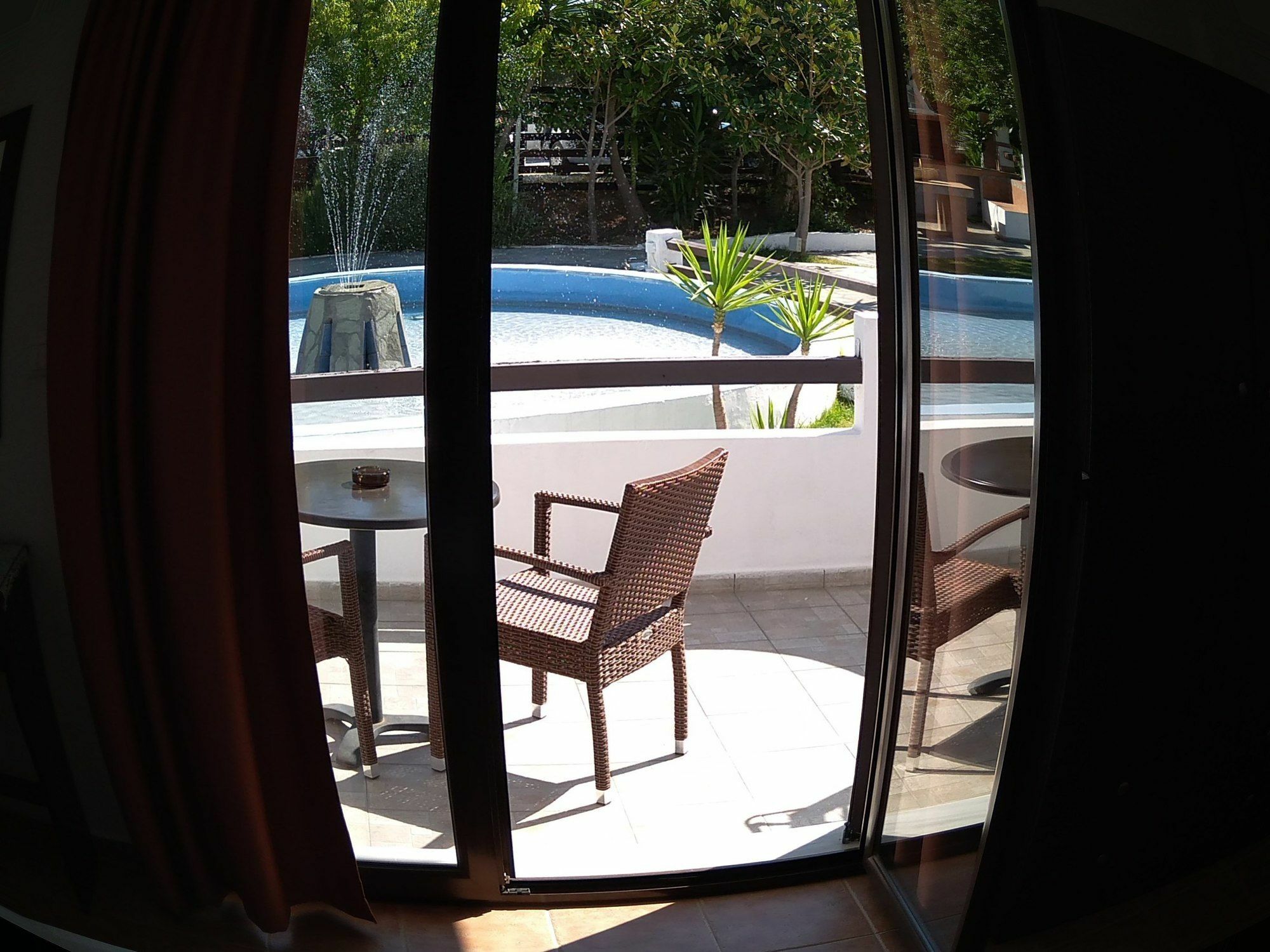 Aparthotel House