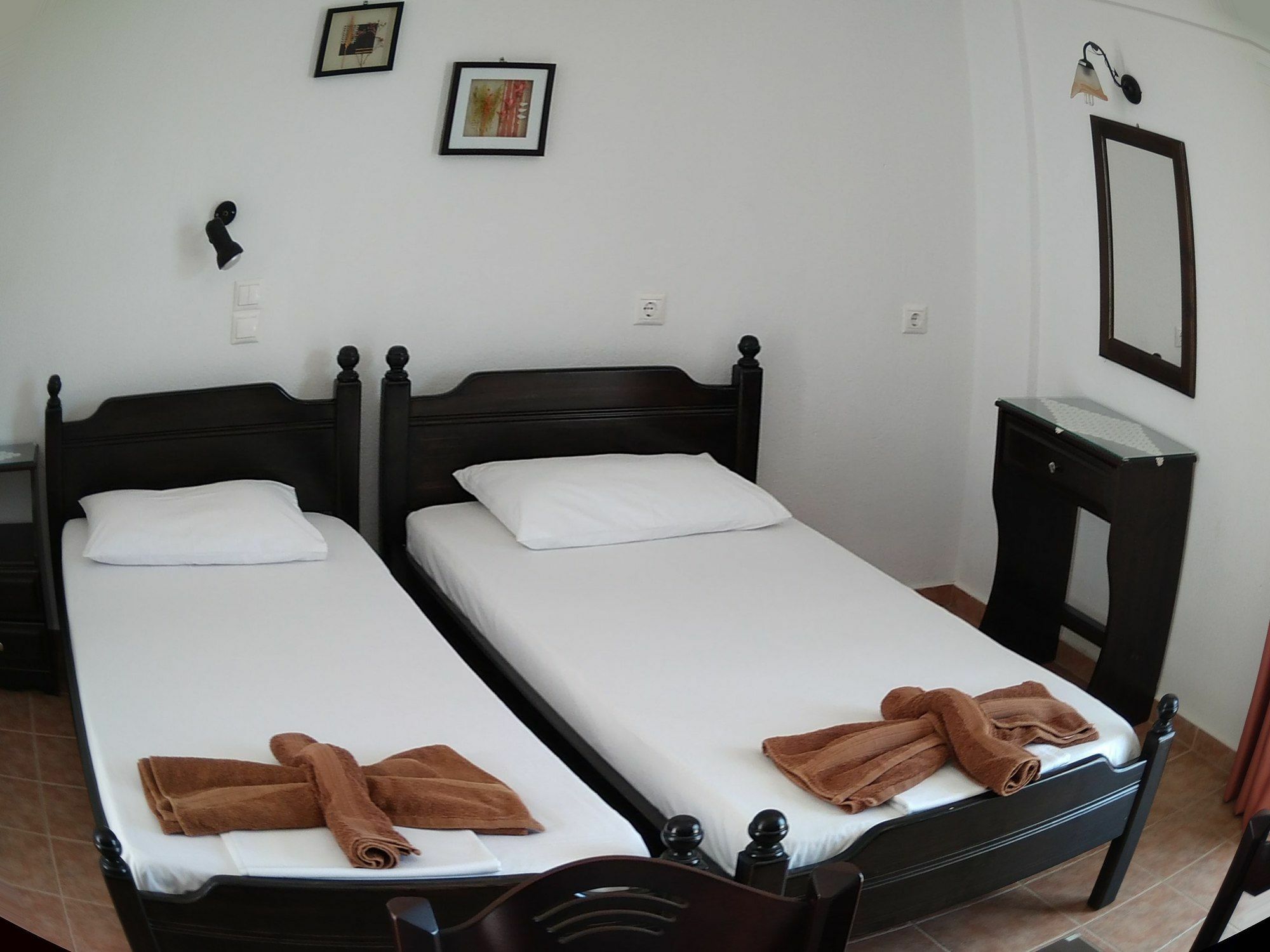 House Skiathos Town