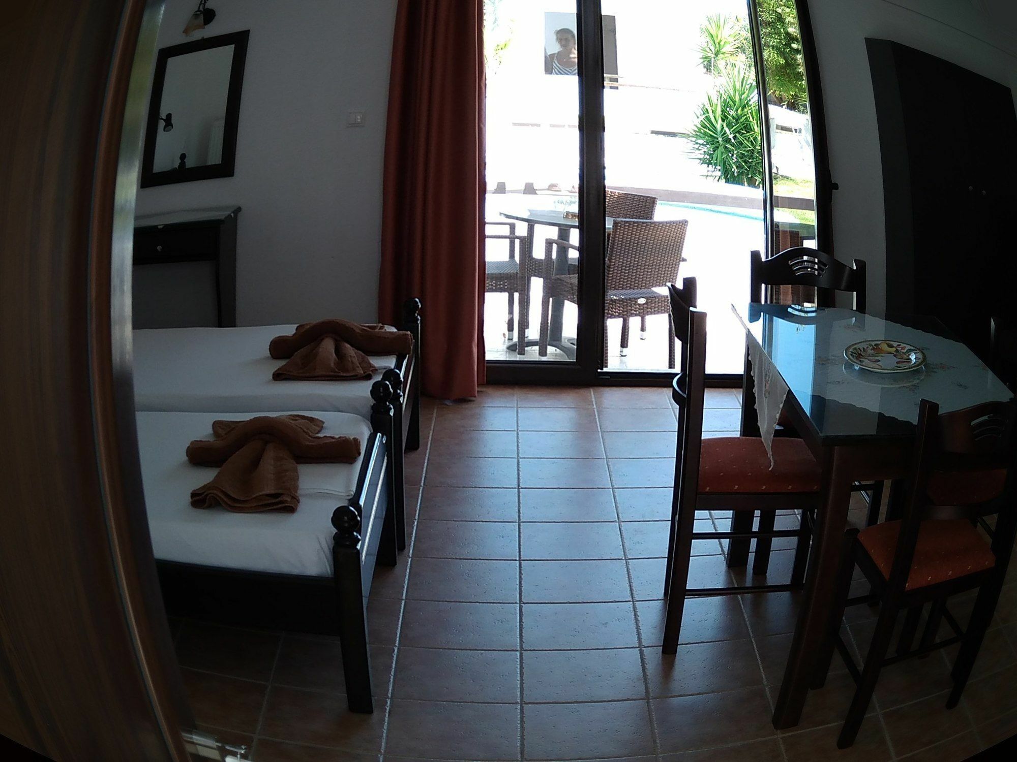 House 2* Skiathos Town
