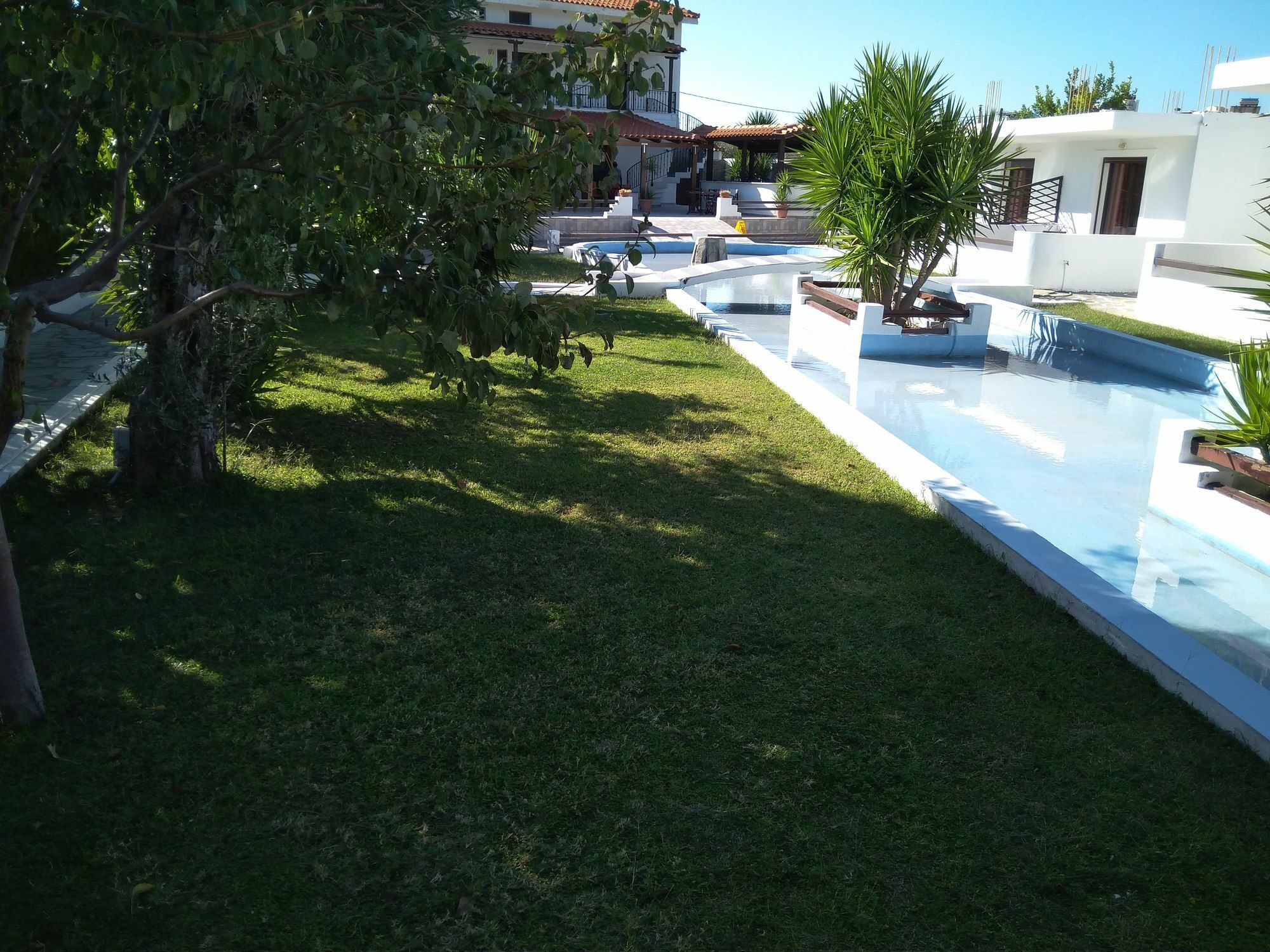 Aparthotel House