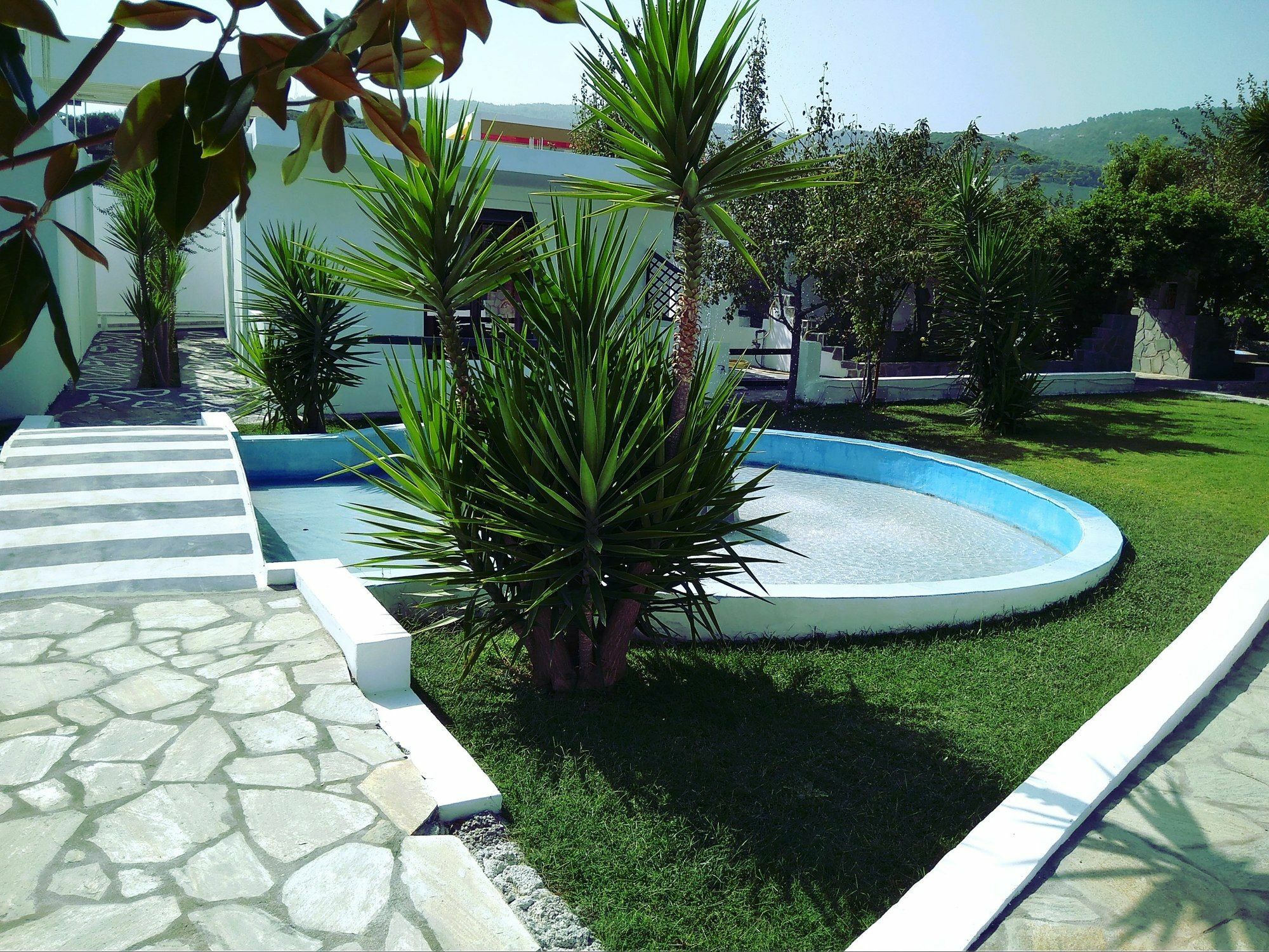 House Aparthotel 2*