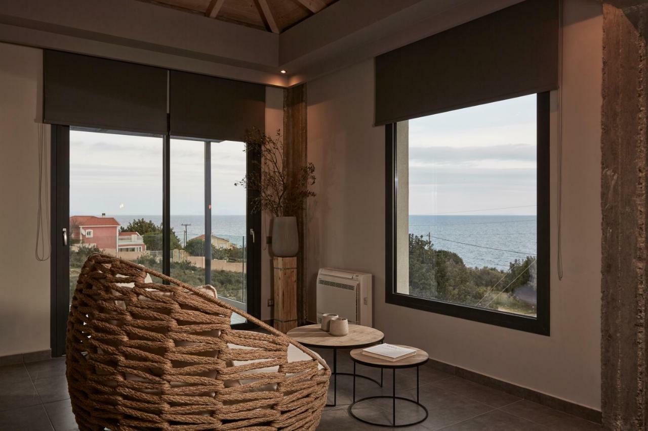 Villa Sea Front Spathion
