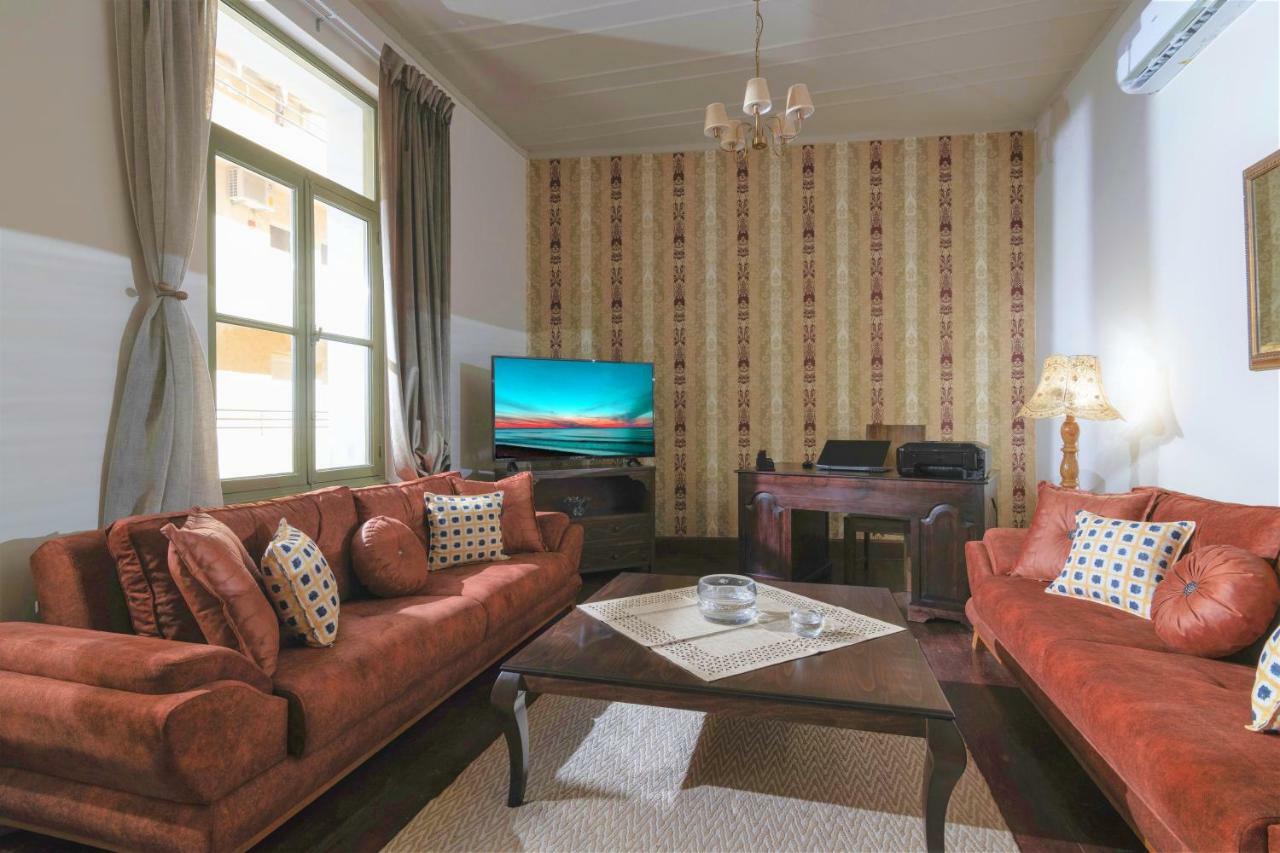 Chandax Luxury *