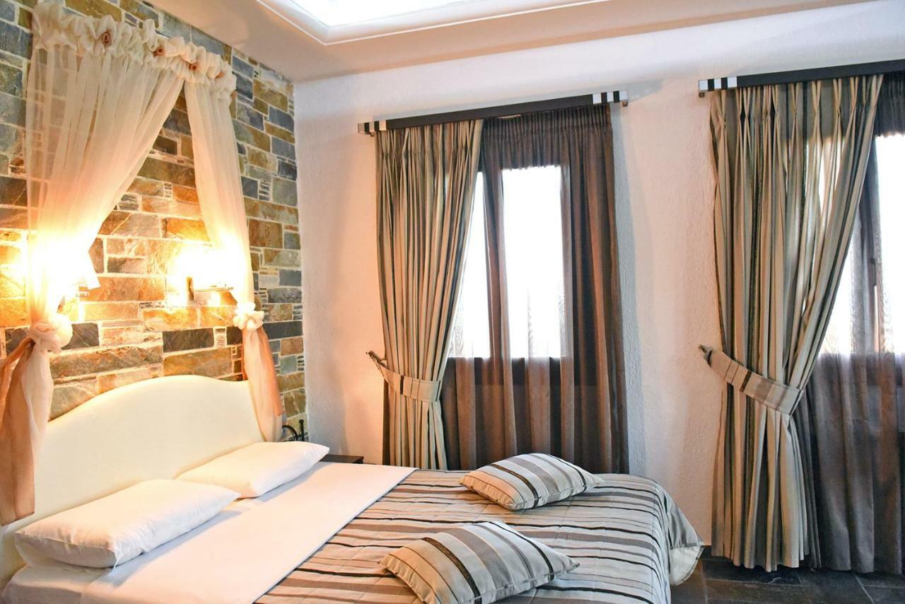 Aegean Wave - Faros Aparthotel Loutraki (Skopelos)