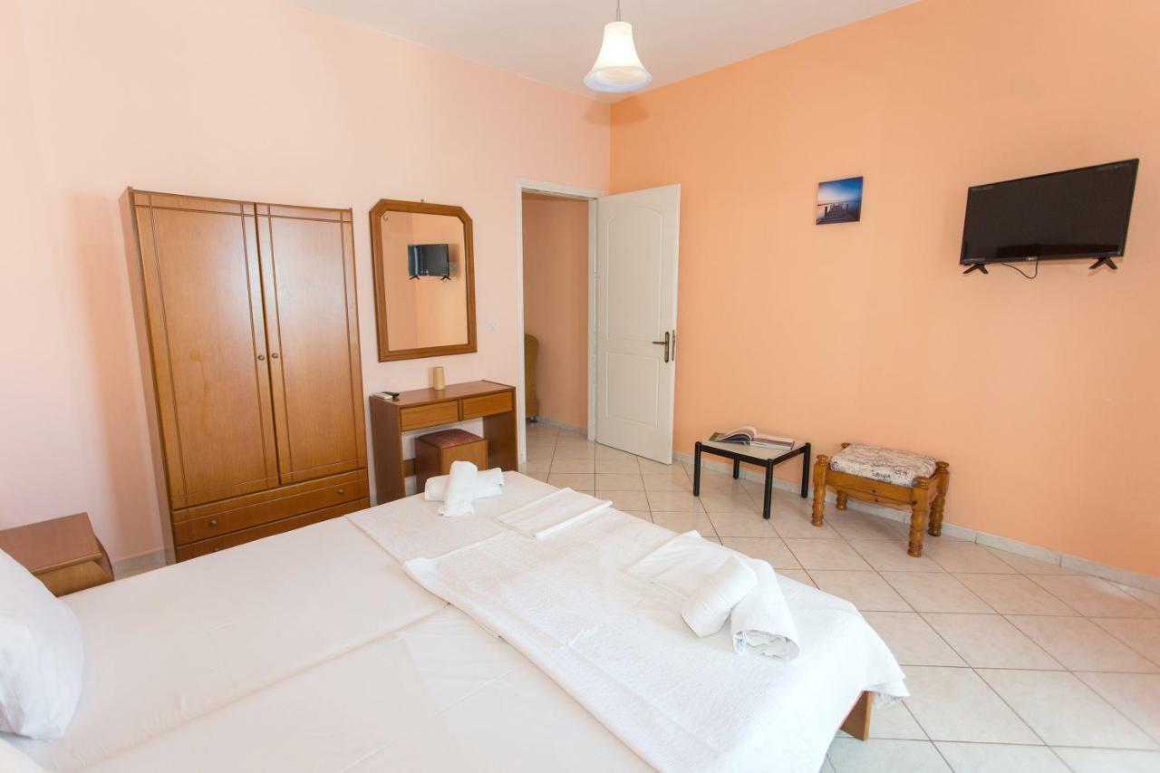 Apartment Rozou Paralia Vrachou