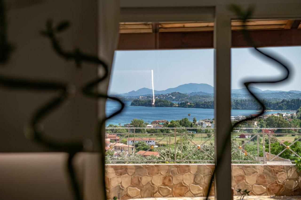 Villa Belvedere ,pyrgi,corfu ,stunning Ipsos Bay View *
