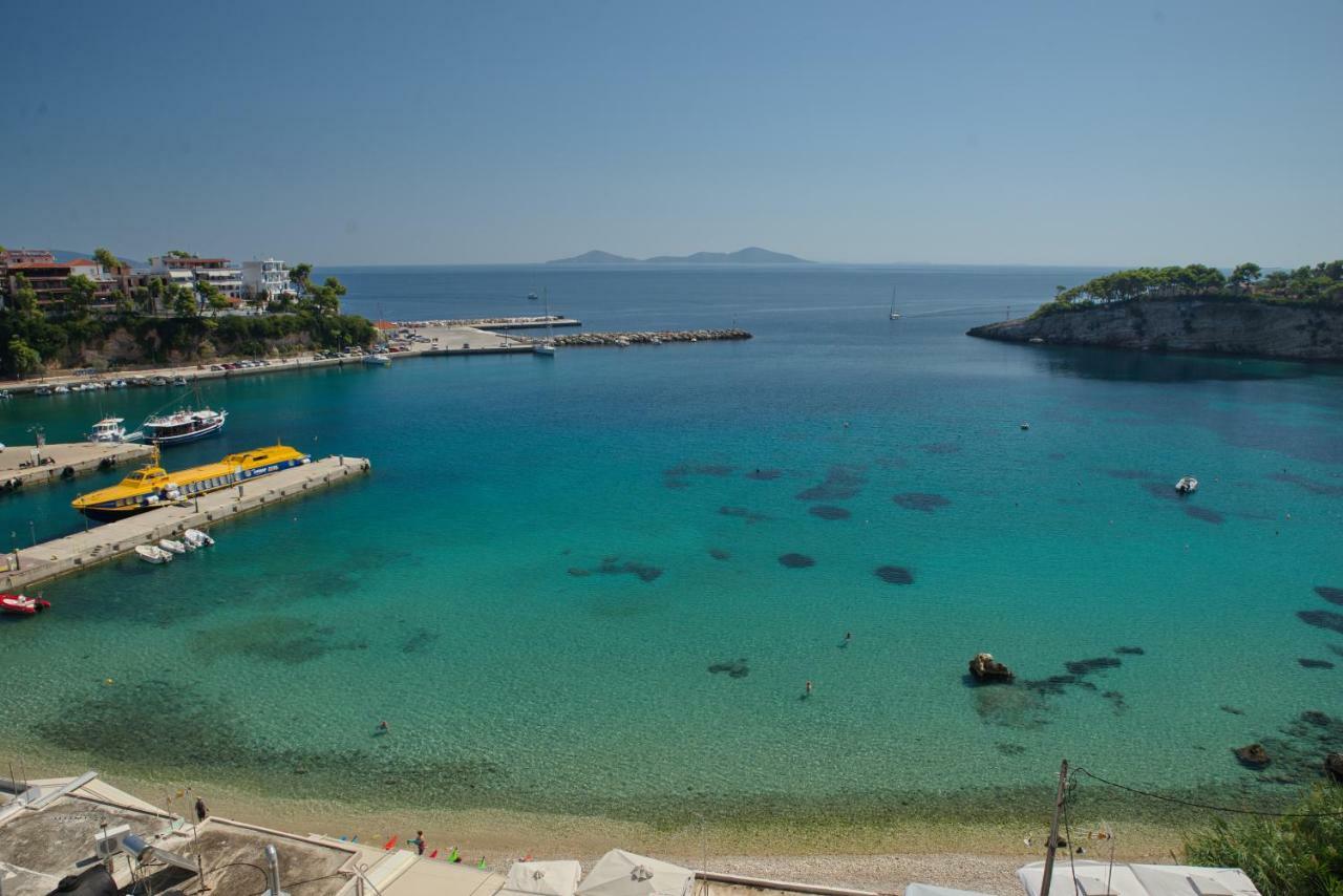 Haravgi 2* Patitiri (Alonnisos)