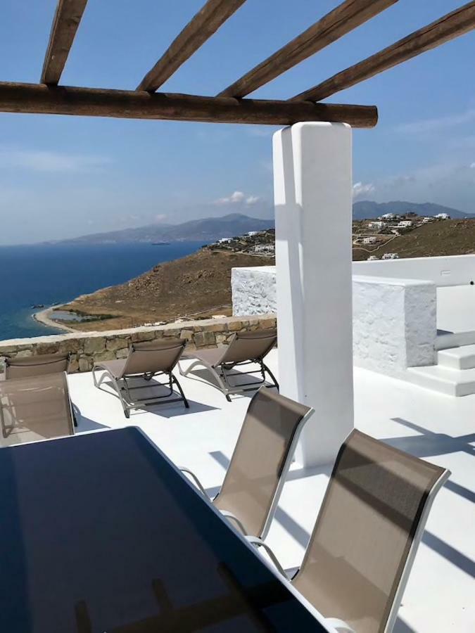 Mykonos Topaz By Diles Villa