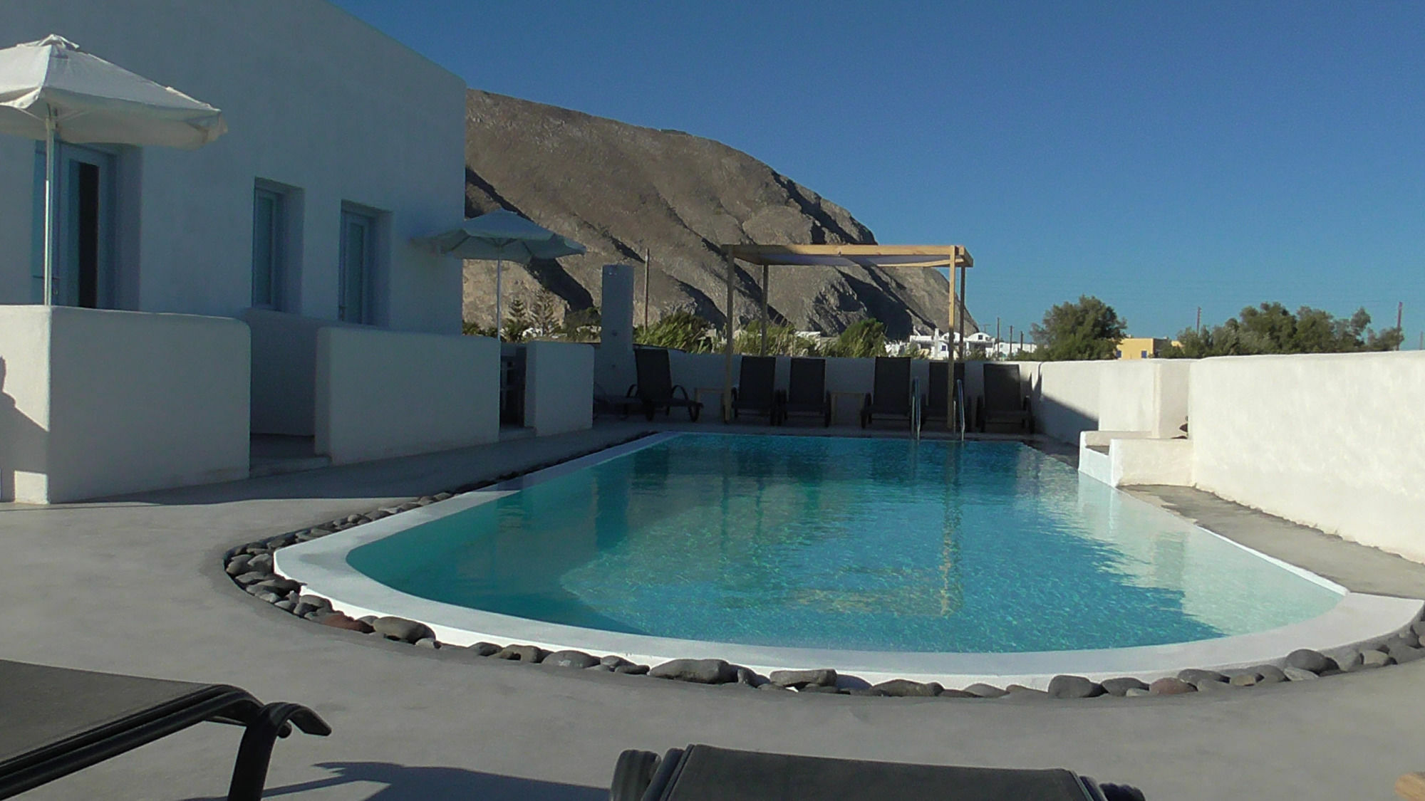 Daylight 3* Perissa (Santorini)