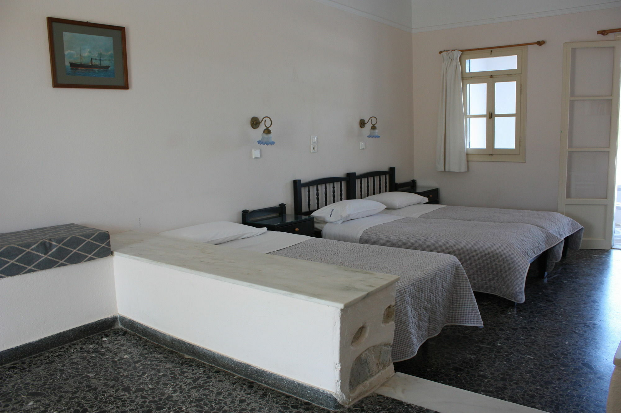 Paros By Kottas Naousa (Paros)