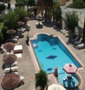 Aparthotel Billy's 3*