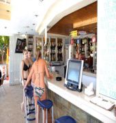 Nikos Hotel 2*