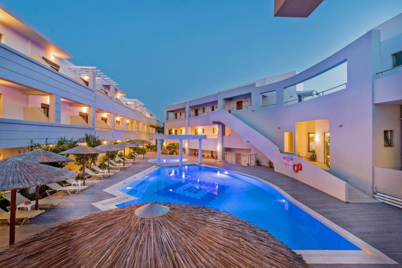 Aparthotel Delfina Boutique 4*