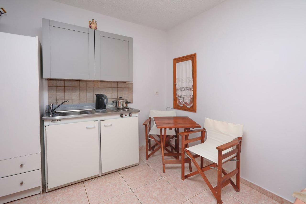 Apartment Marlitsis & Studios *