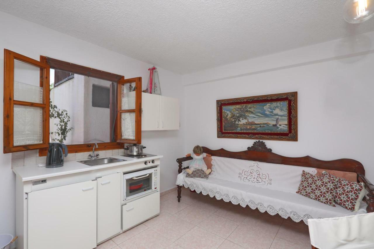 Apartment Marlitsis & Studios *