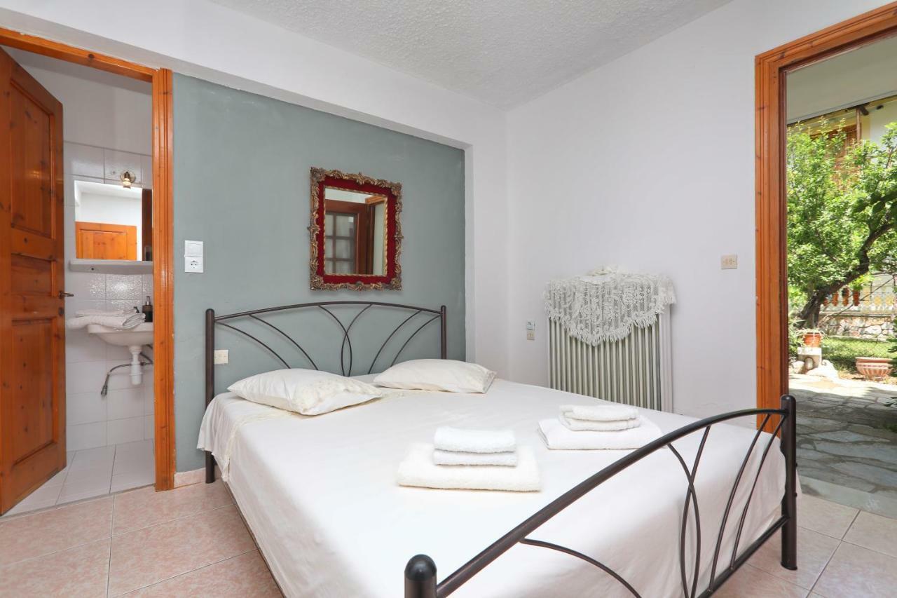 Marlitsis & Studios Apartment *