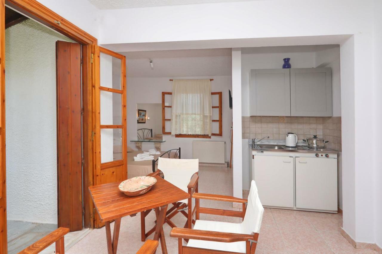 Marlitsis & Studios Apartment Skopelos Town