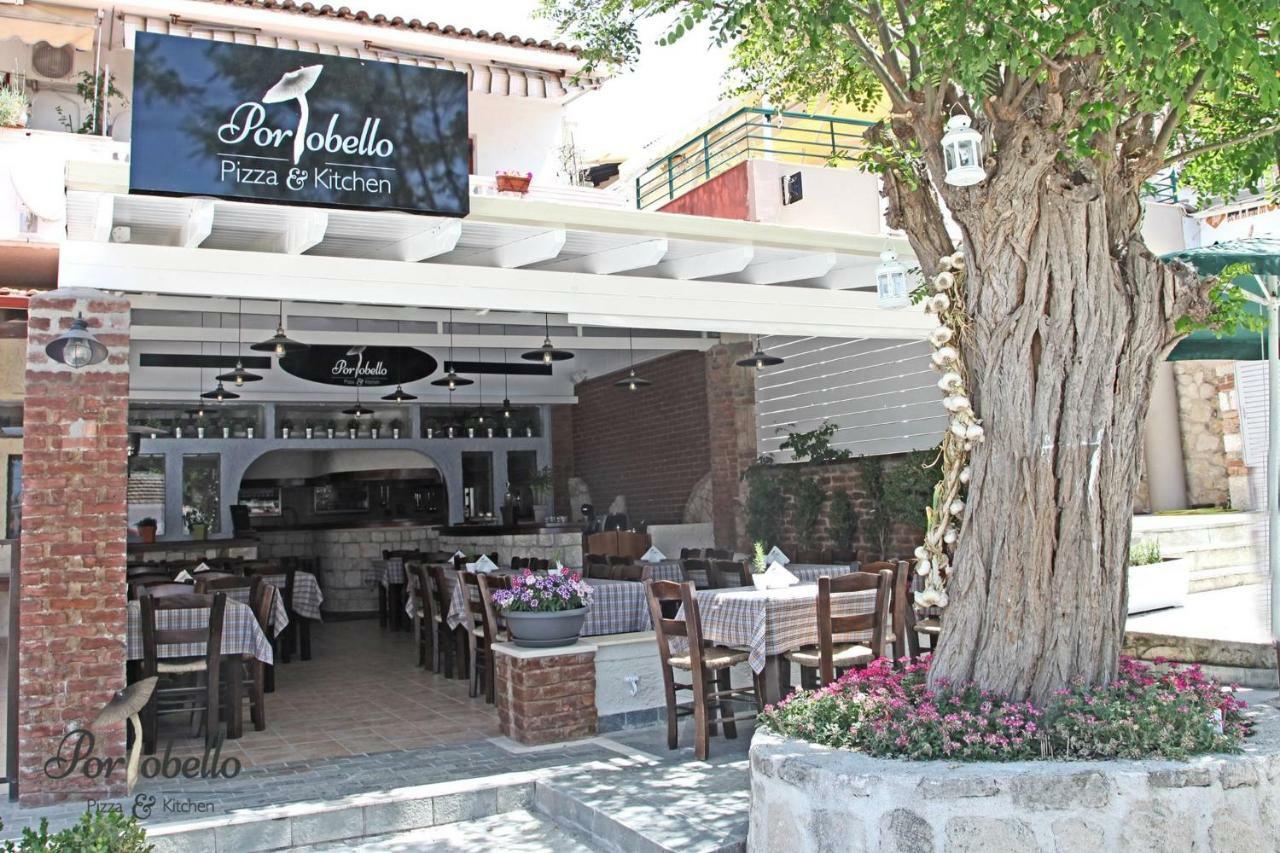 Center House Kassandria
