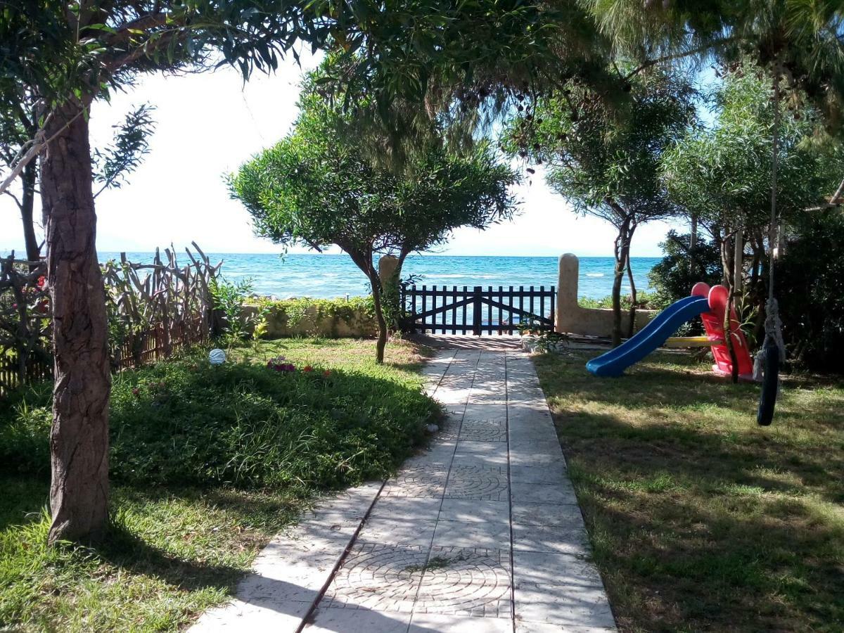 Summer House On The Sandy Beach * Lefkimmi (Corfu)