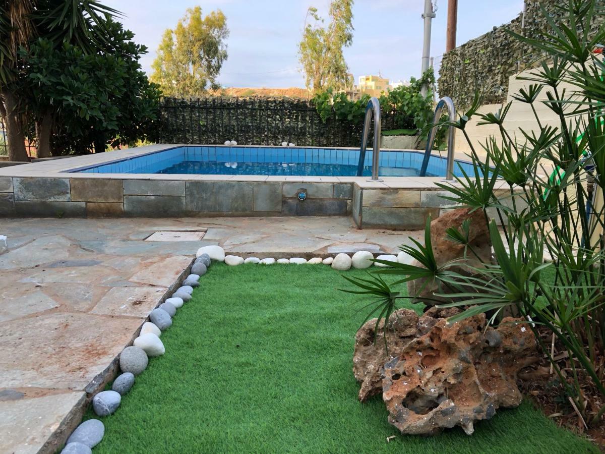 Apartment Family Ammoudi With Shared Mini-pool