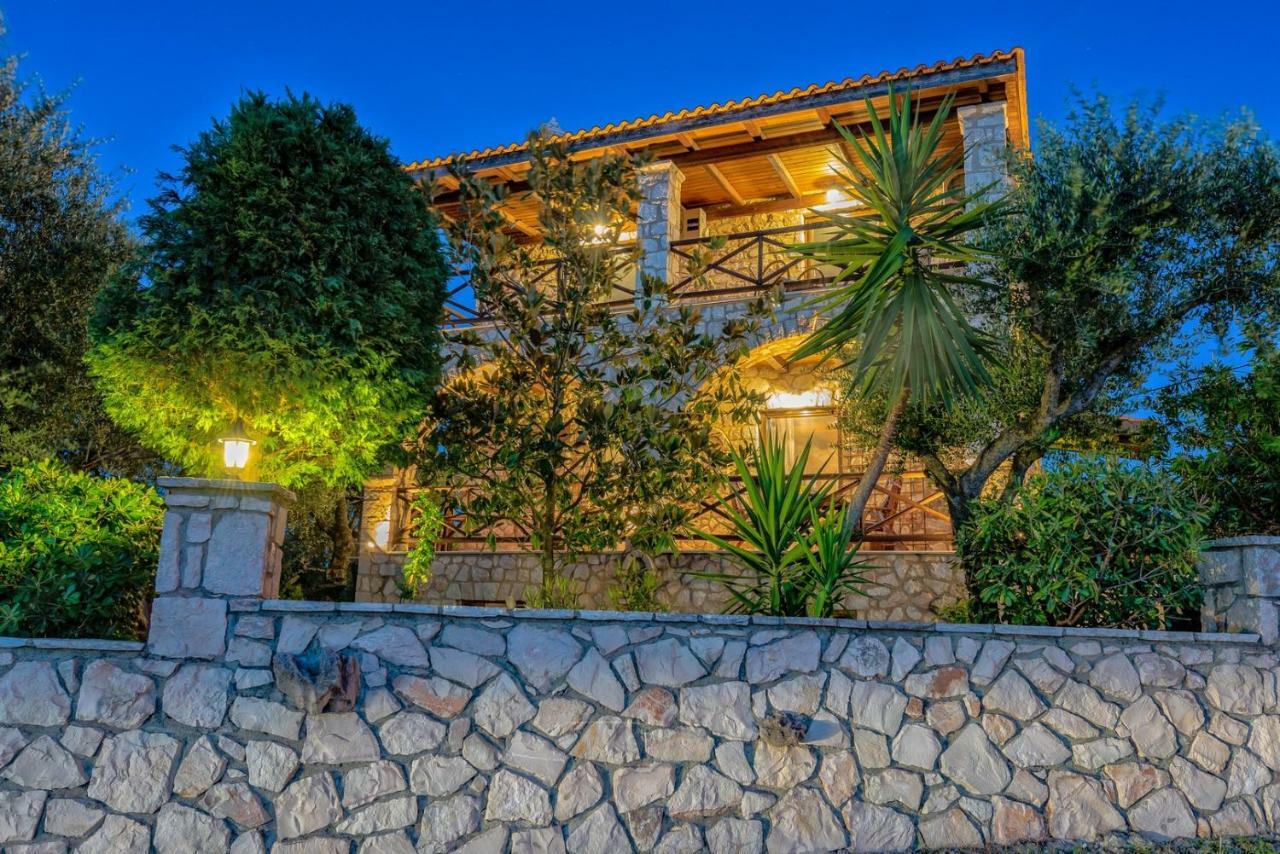 Orfeas Villa *