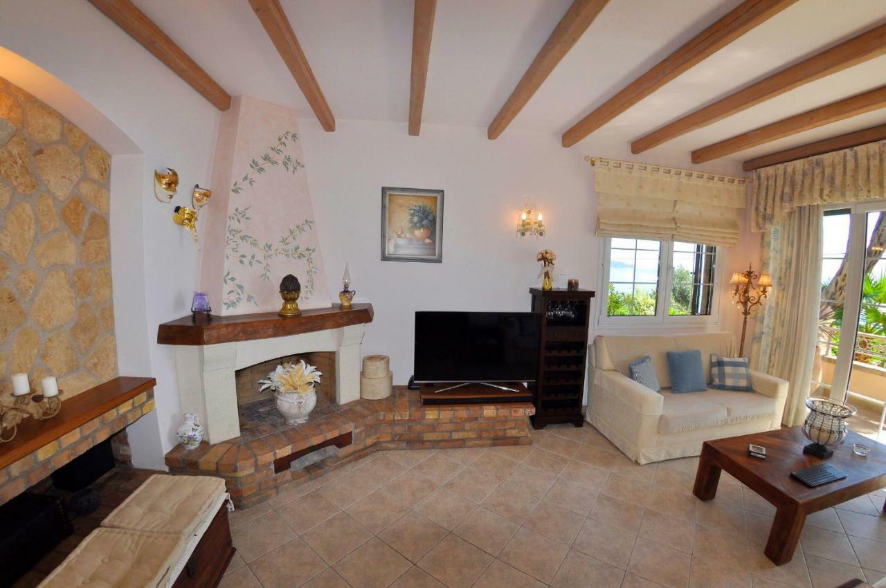 Villa Romantica Perama (Corfu)
