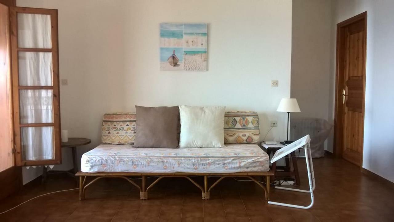 Sangue Blu Beachfront Holiday home *