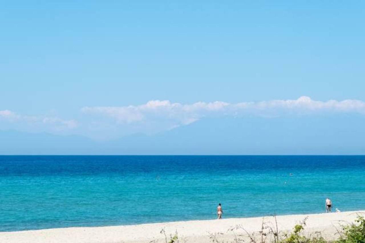 Sea Side * Nea Kallikrateia