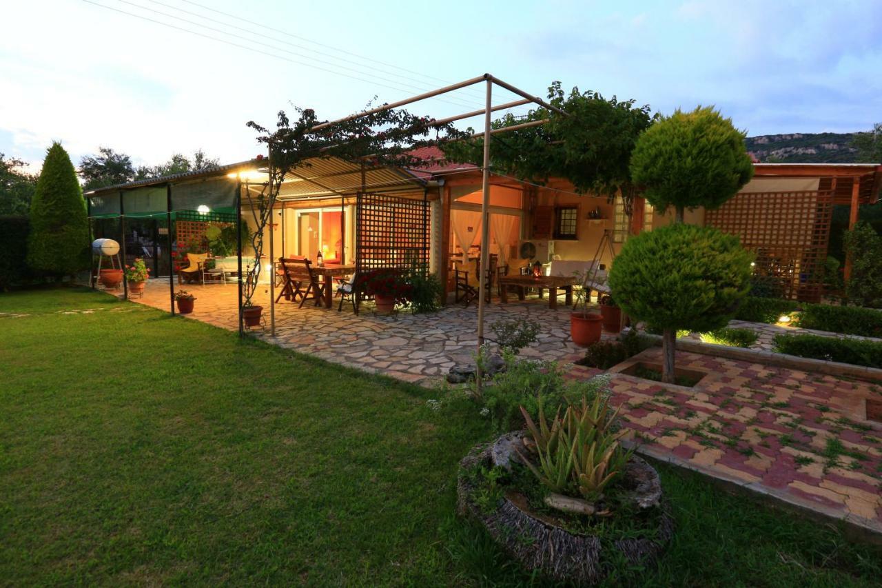 Olives House *