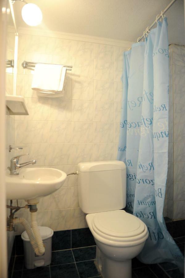 Siviri Rental Houses *