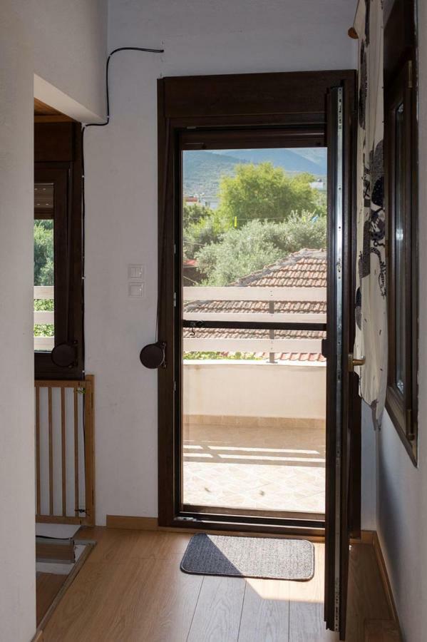 Holiday home Our Parent's House. Family House For Rent Skala Kallirakhis