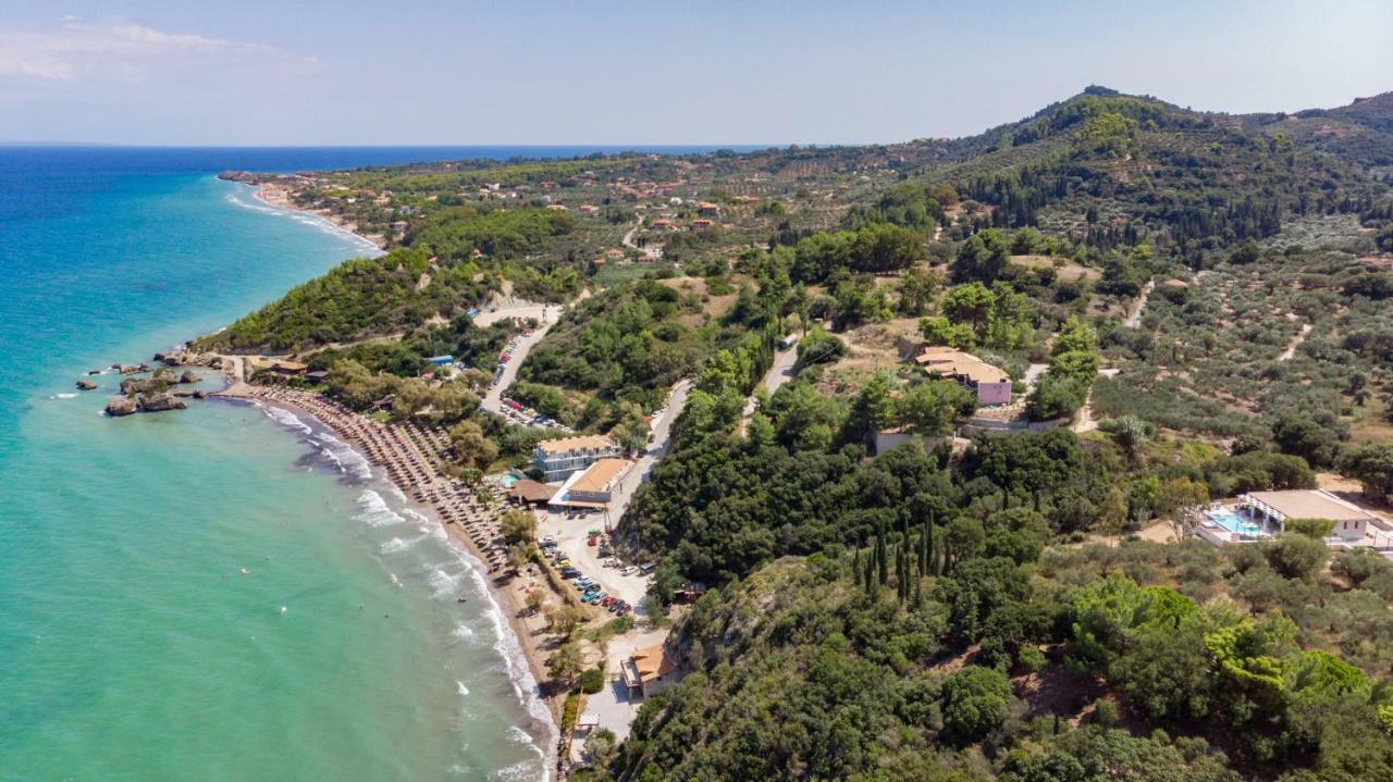 Porto Vasilikos * Xirokastellon