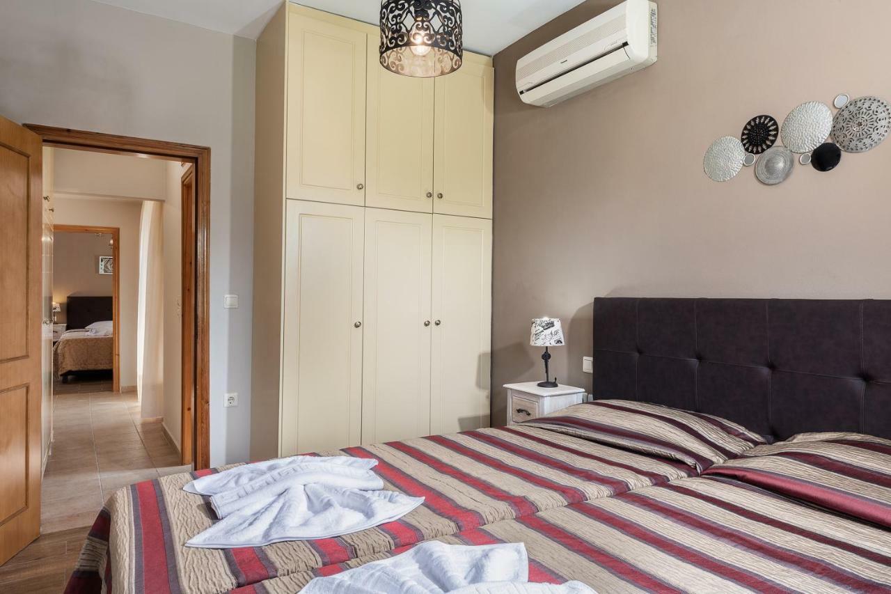 Holiday home Lila Hill House Stalos
